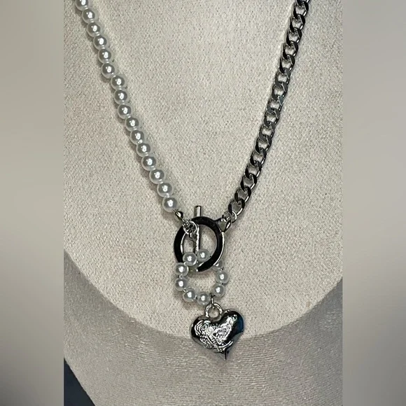 Razered Baroque Simulated Pearls Long Tassel Pendant Necklace For Women - Picture 2 of 3